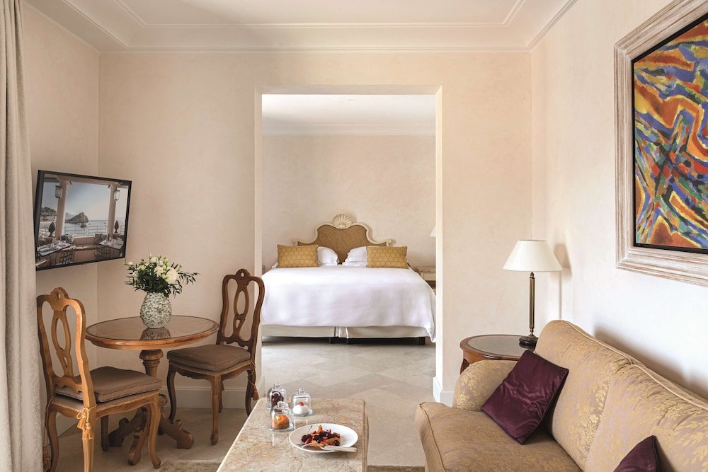 Villa Sant'Andrea, A Belmond Hotel, Taormina Mare — Hotel rooms in Taormina, Sicily