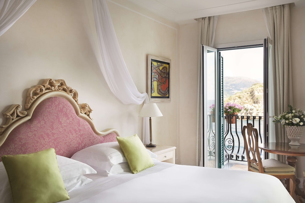 Villa Sant'Andrea, A Belmond Hotel, Taormina Mare — Hotel rooms in Taormina, Sicily