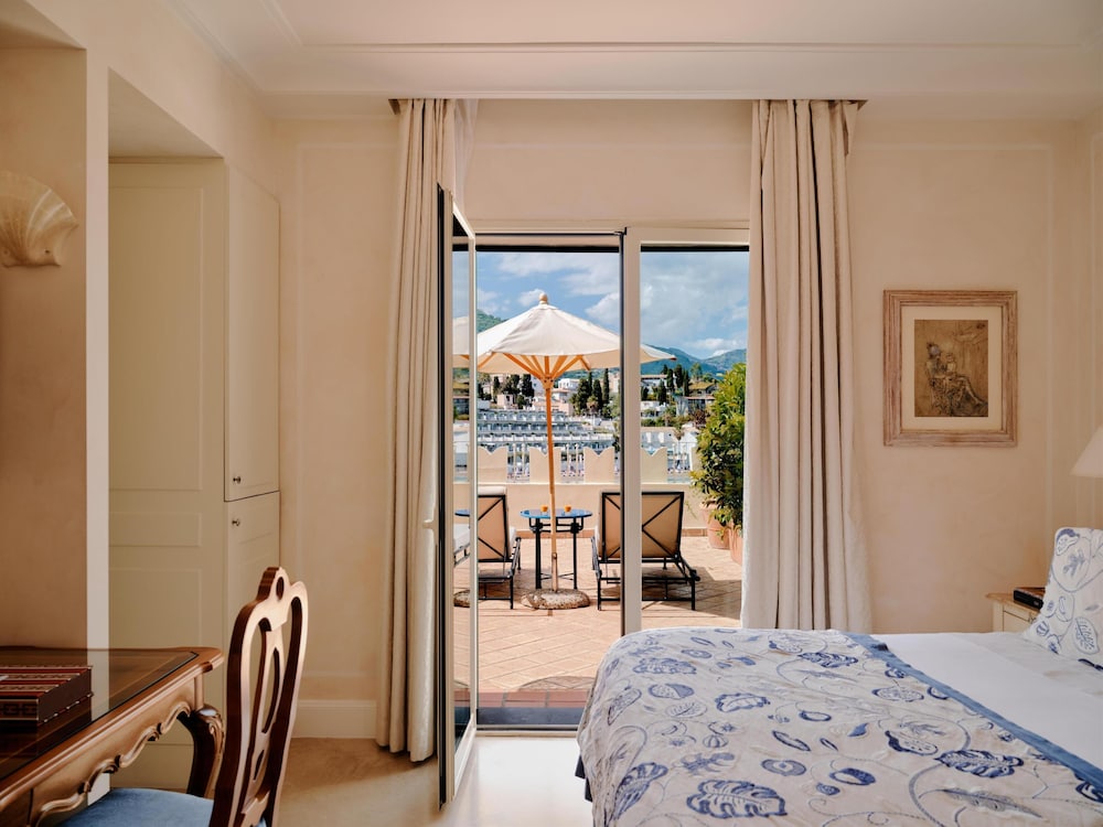 Villa Sant'Andrea, A Belmond Hotel, Taormina Mare — Hotel rooms in Taormina, Sicily