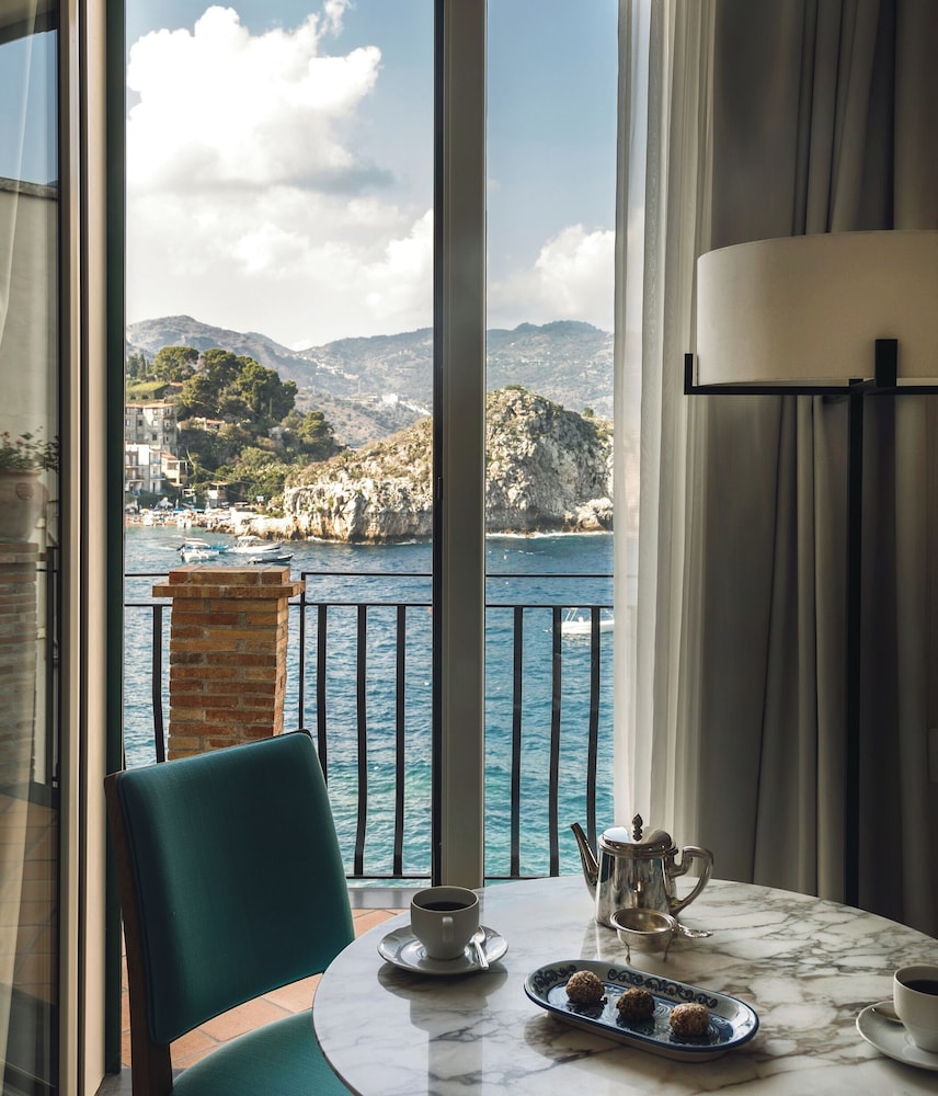 Villa Sant'Andrea, A Belmond Hotel, Taormina Mare — Hotel rooms in Taormina, Sicily