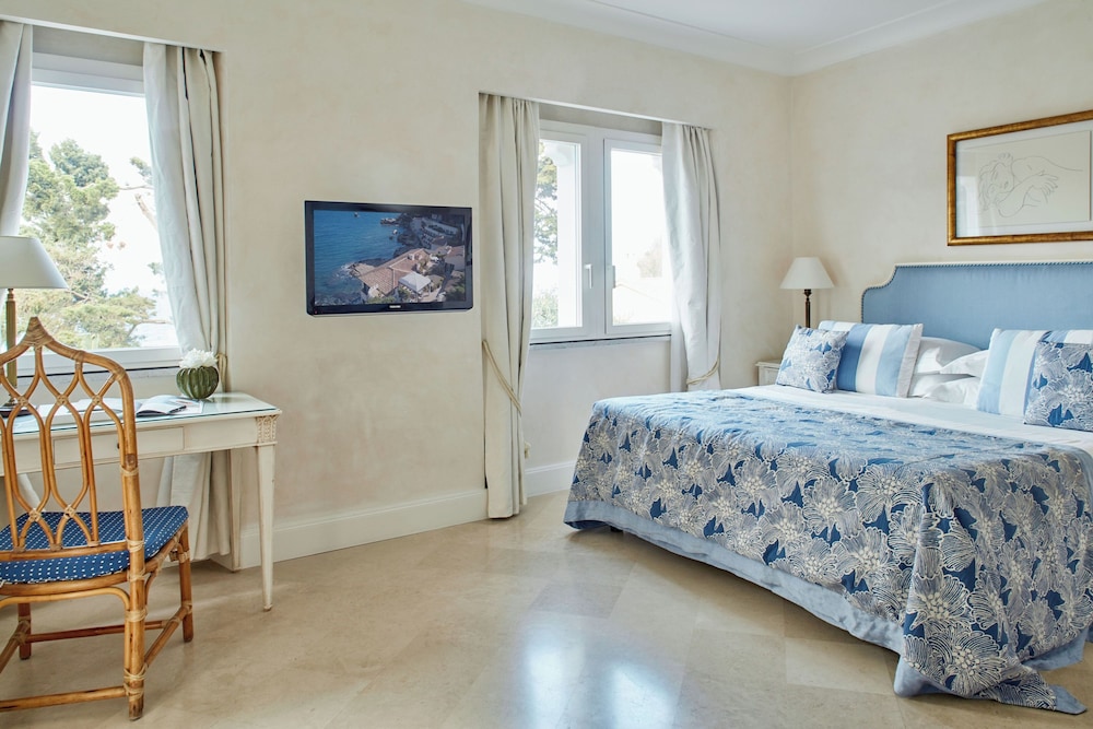 Villa Sant'Andrea, A Belmond Hotel, Taormina Mare — Hotel rooms in Taormina, Sicily