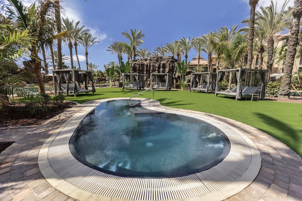 Lopesan Costa Meloneras Resort & Spa — Pool in Meloneras, Canary Islands