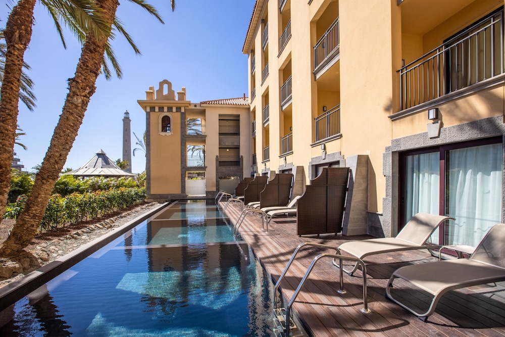 Lopesan Costa Meloneras Resort & Spa — Pool in Meloneras, Canary Islands