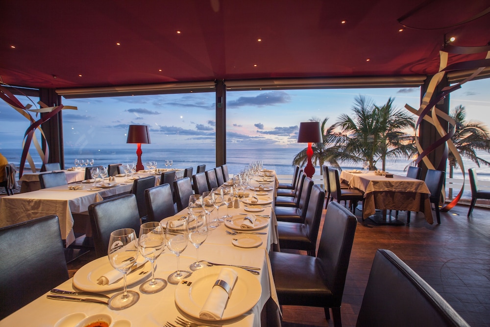 Lopesan Costa Meloneras Resort & Spa — Restaurant in Meloneras, Canary Islands
