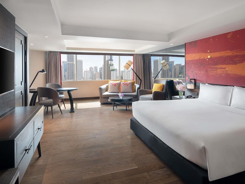 Mercure Bangkok Sukhumvit 11 — Hotel rooms in Bangkok, Bangkok