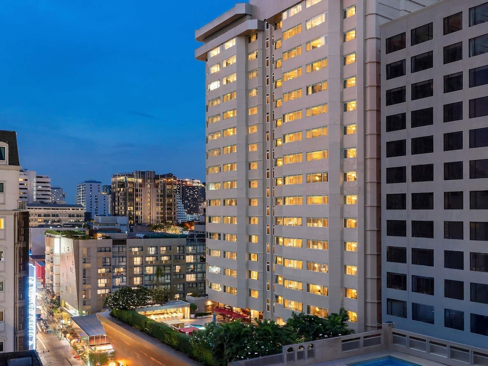 Mercure Bangkok Sukhumvit 11 — Hotel building in Bangkok, Bangkok