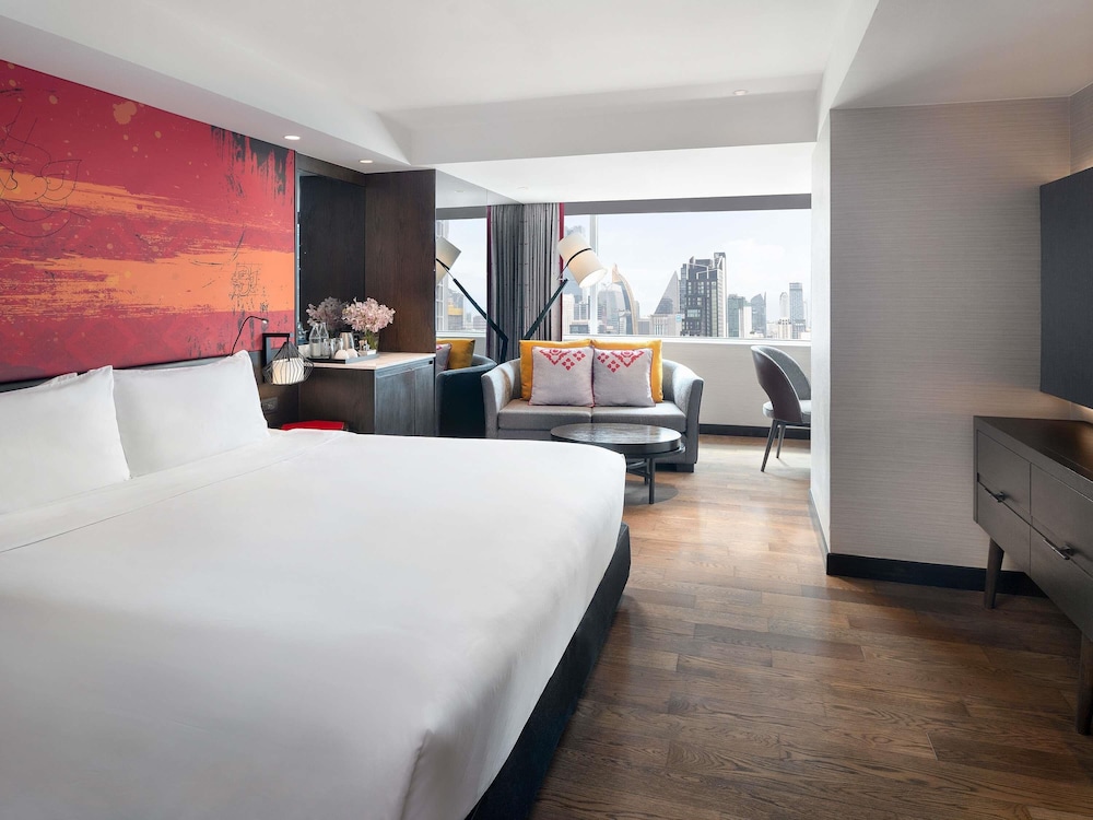 Mercure Bangkok Sukhumvit 11 — Hotel rooms in Bangkok, Bangkok