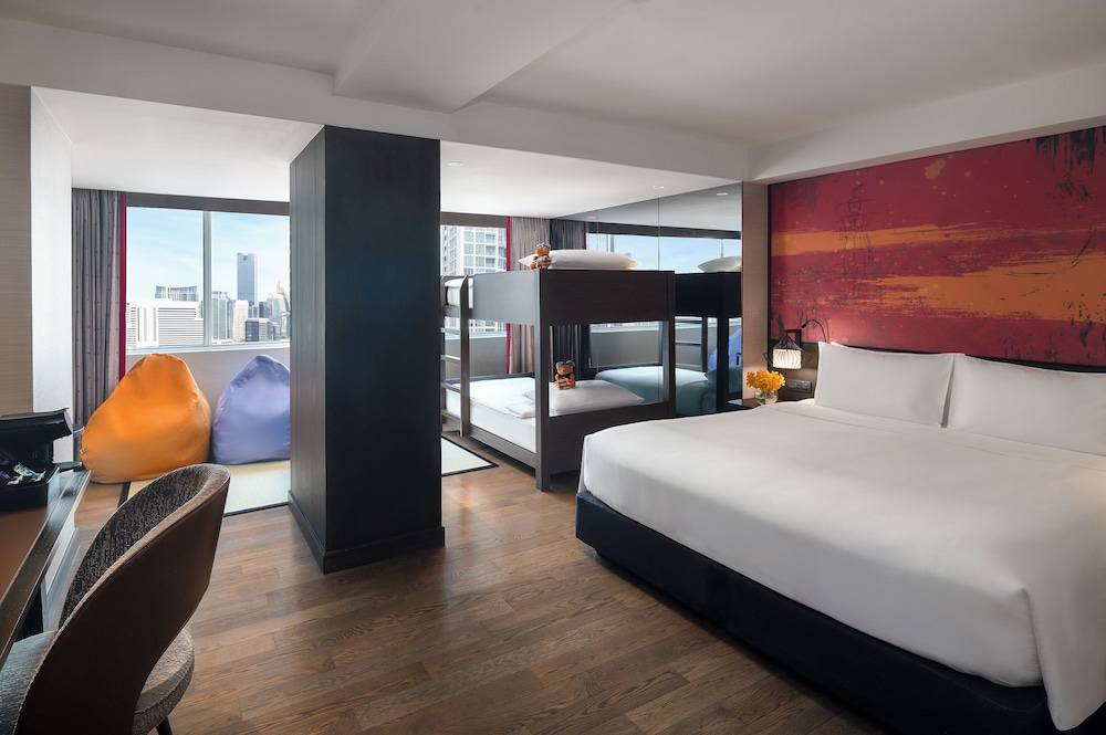 Mercure Bangkok Sukhumvit 11 — Hotel rooms in Bangkok, Bangkok