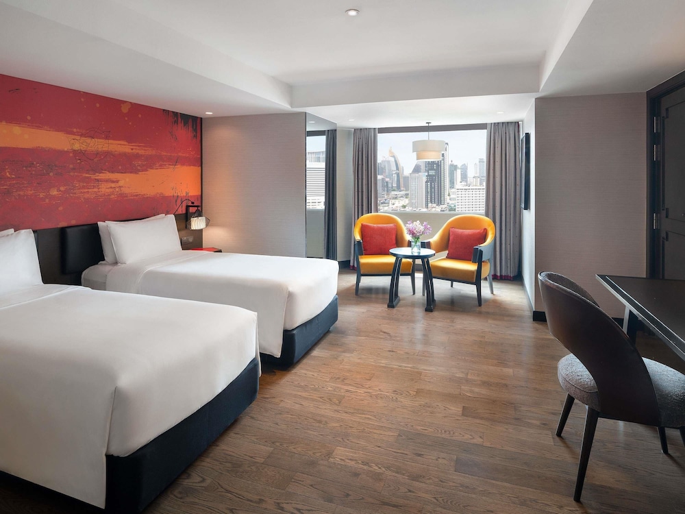 Mercure Bangkok Sukhumvit 11 — Hotel rooms in Bangkok, Bangkok
