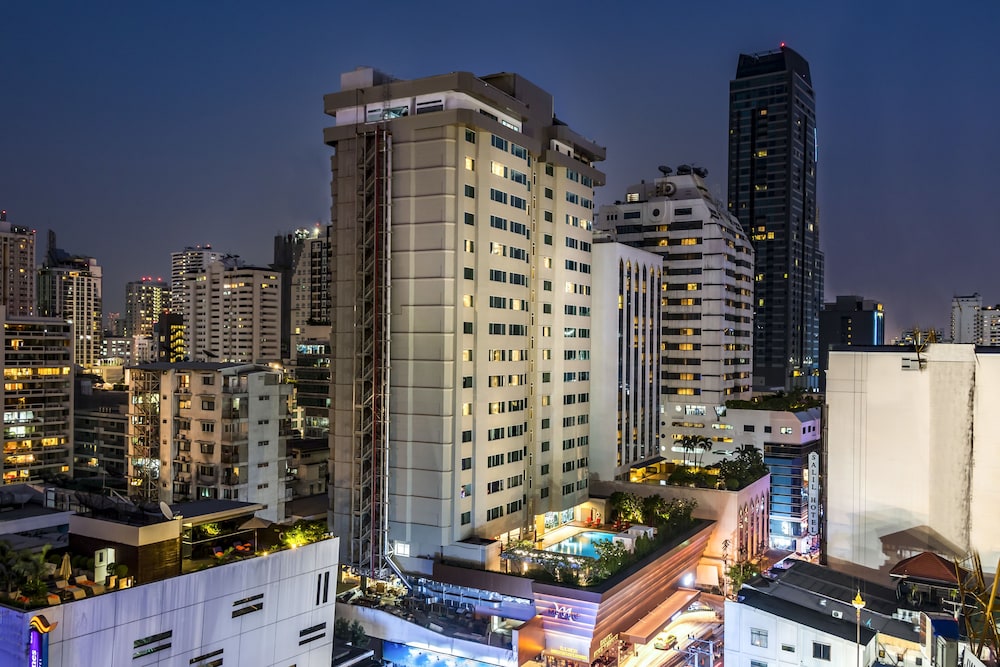 Mercure Bangkok Sukhumvit 11 — Hotel building in Bangkok, Bangkok