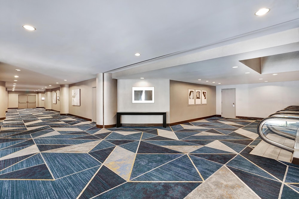 Hilton Parc 55 San Francisco Union Square — Hotel building in San Francisco, California