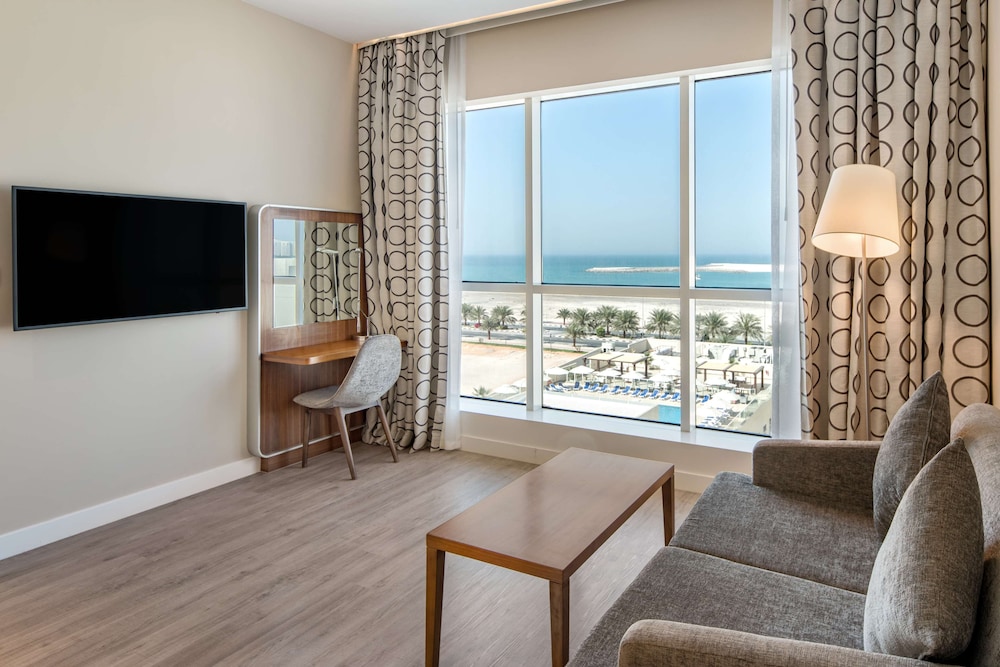 Radisson Resort Ras Al Khaimah Marjan Island — Hotel rooms in Ras al Khaimah