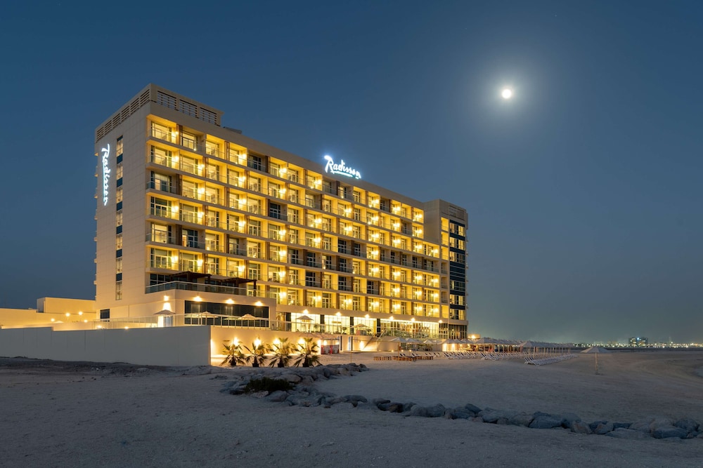 Radisson Resort Ras Al Khaimah Marjan Island — Hotel building in Ras al Khaimah