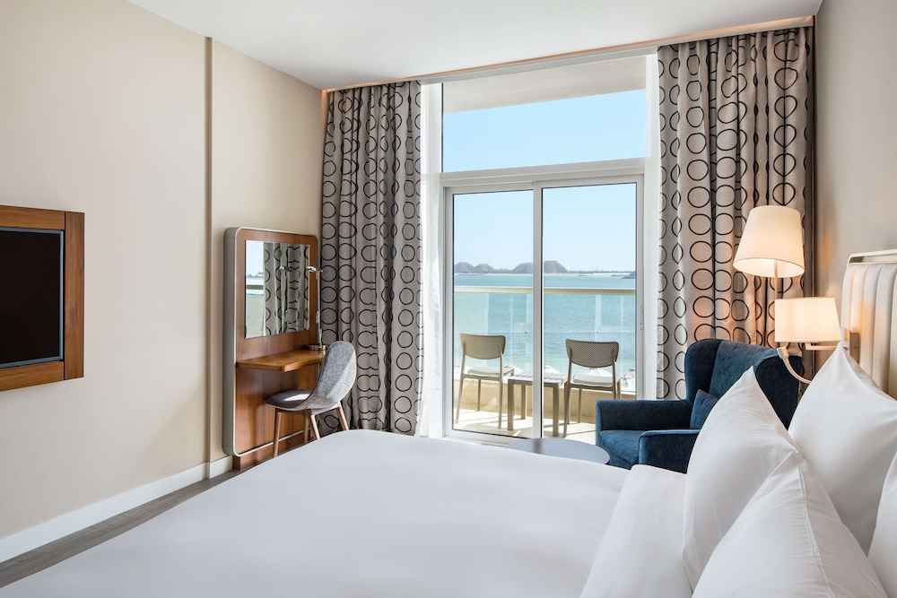 Radisson Resort Ras Al Khaimah Marjan Island — Hotel rooms in Ras al Khaimah