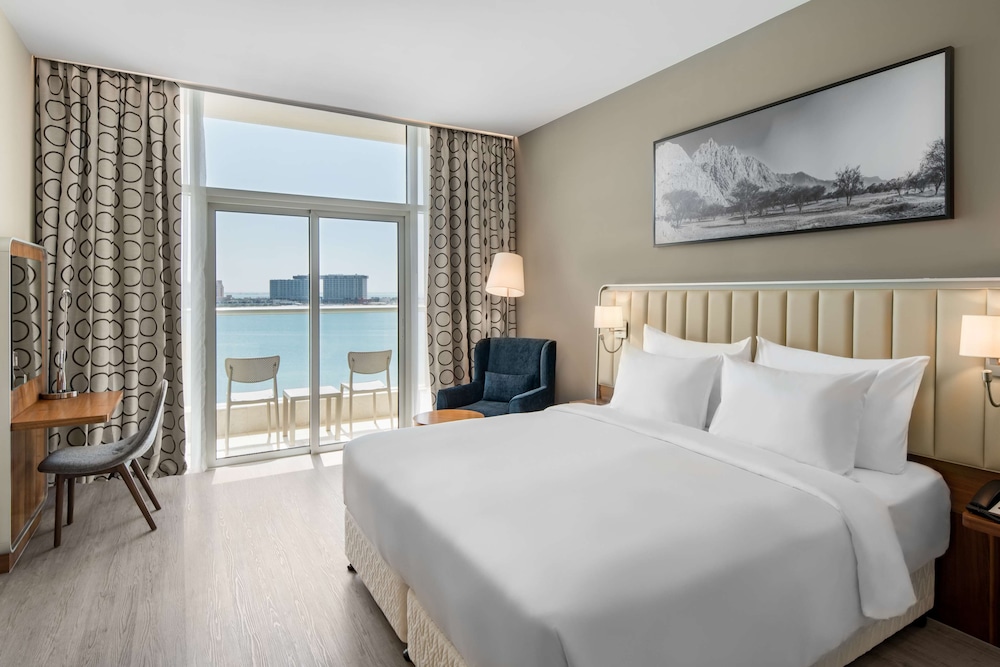 Radisson Resort Ras Al Khaimah Marjan Island — Hotel rooms in Ras al Khaimah