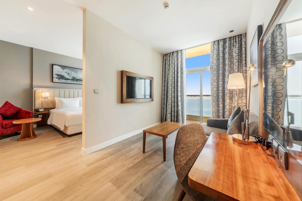 Radisson Resort Ras Al Khaimah Marjan Island — Hotel rooms in Ras al Khaimah