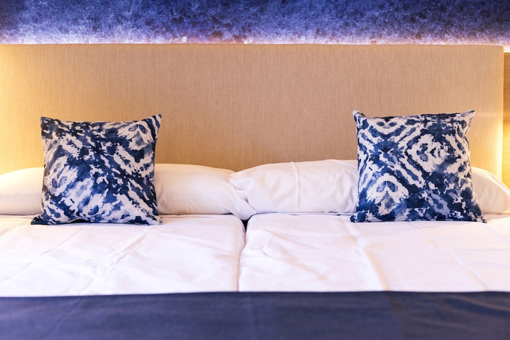 Parque Nereida Suites Hotel — Hotel rooms in Cala Ratjada, Balearic Islands
