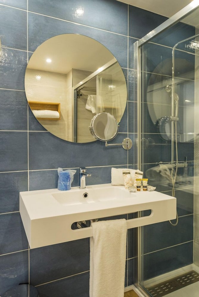 Parque Nereida Suites Hotel — Hotel rooms in Cala Ratjada, Balearic Islands