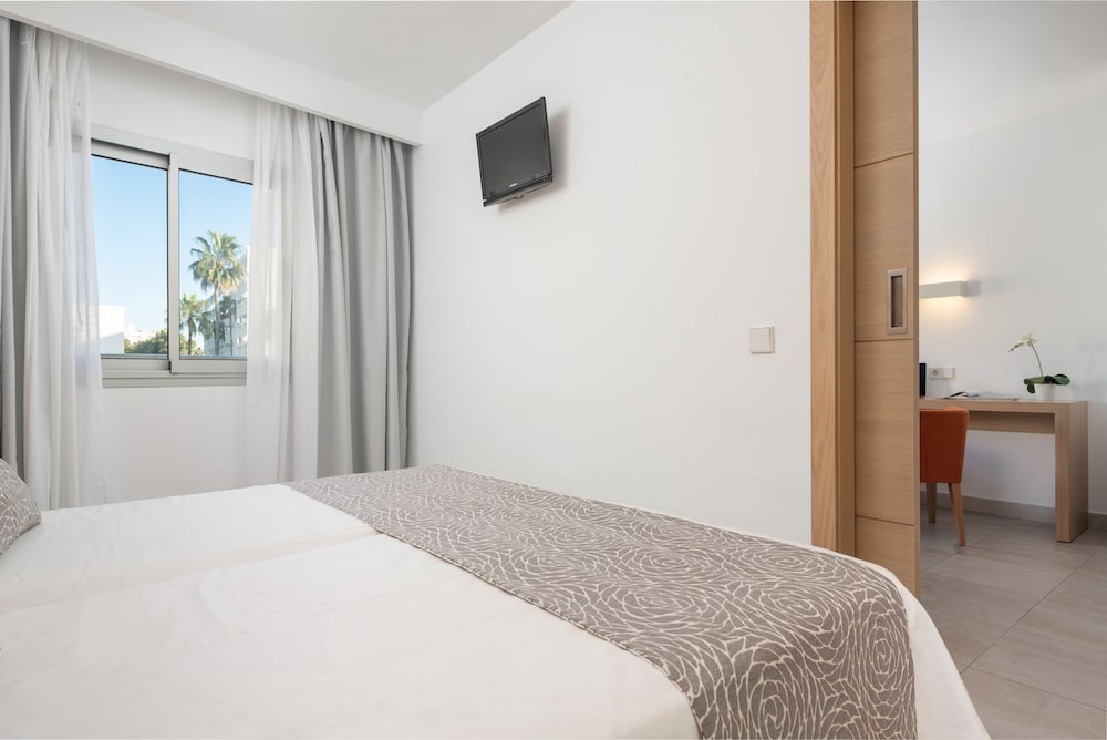 Trendhotel Alcudia - Adults Only +18 — Hotel rooms in Alcudia, Balearic Islands