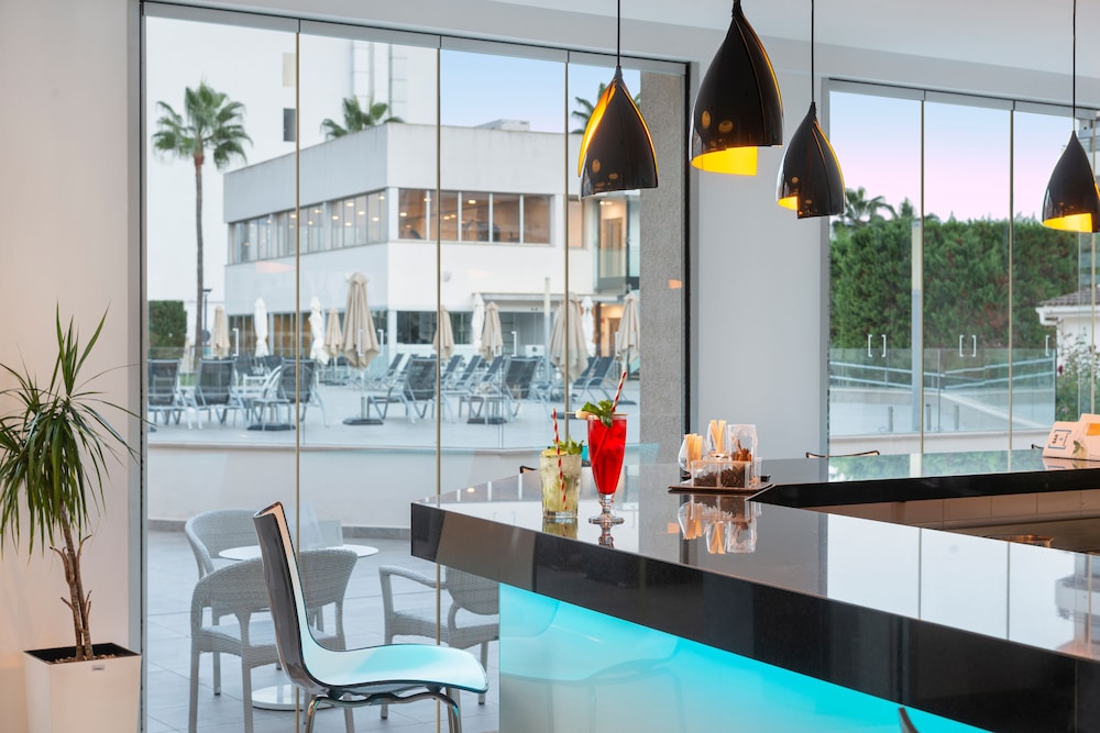 Trendhotel Alcudia - Adults Only +18 — Restaurant & bars in Alcudia, Balearic Islands