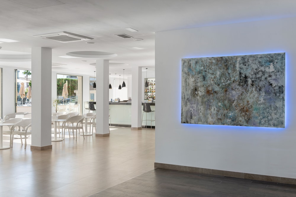 Trendhotel Alcudia - Adults Only +18 — Restaurant & bars in Alcudia, Balearic Islands