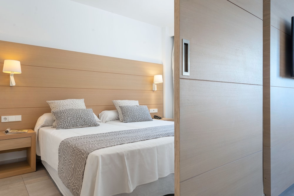 Trendhotel Alcudia - Adults Only +18 — Hotel rooms in Alcudia, Balearic Islands