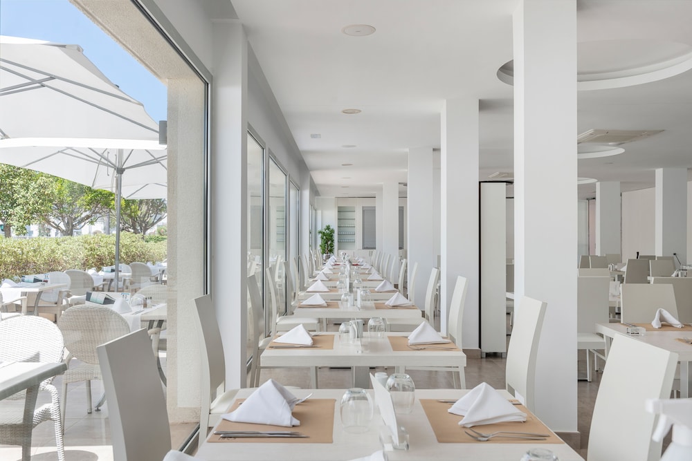 Trendhotel Alcudia - Adults Only +18 — Restaurant & bars in Alcudia, Balearic Islands