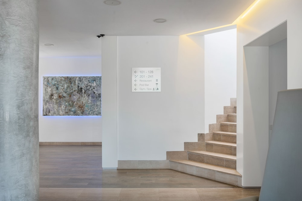 Trendhotel Alcudia - Adults Only +18 — Hotel building in Alcudia, Balearic Islands