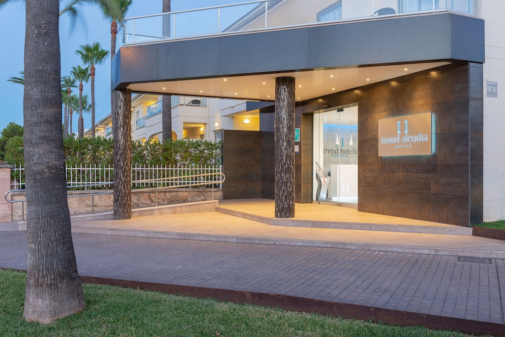 Trendhotel Alcudia - Adults Only +18 — Hotel building in Alcudia, Balearic Islands