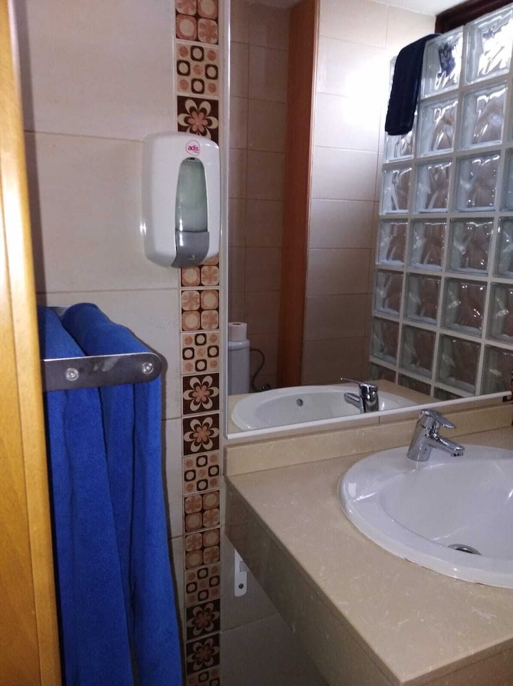 Apartamentos Las Arenas — Hotel rooms in Playa del Ingles, Canary Islands