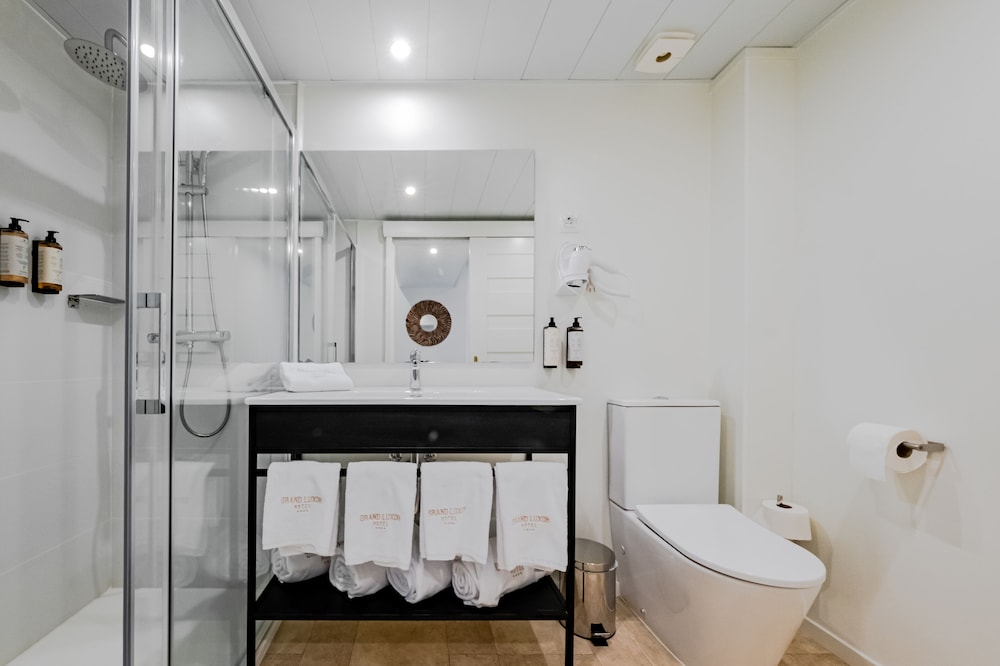 Four Points® by Sheraton Costa Blanca Villas — Hotel rooms in Benidorm, Valencian Community
