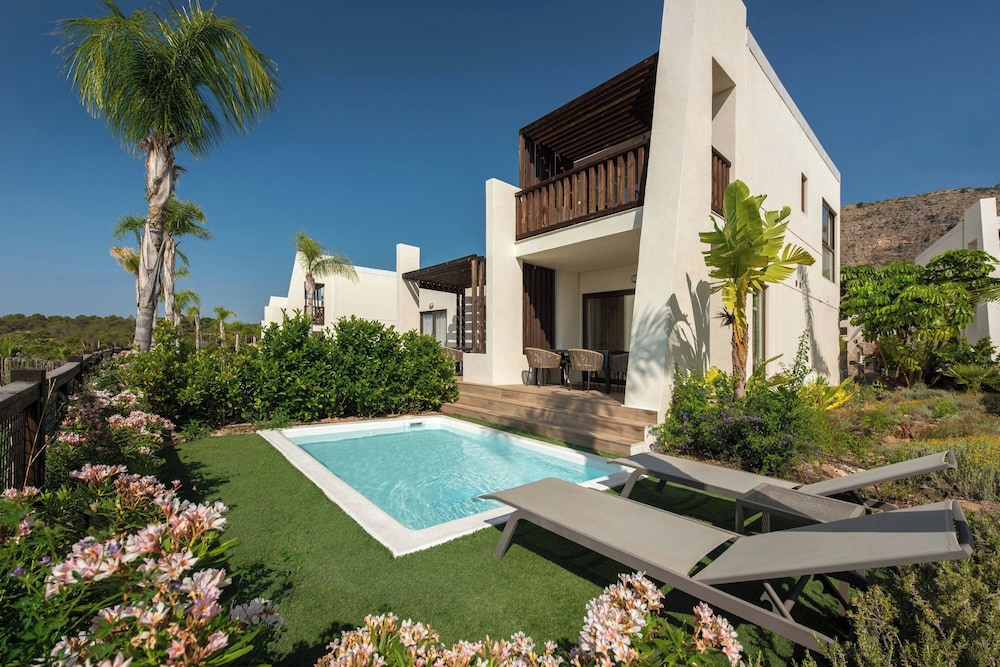 Four Points® by Sheraton Costa Blanca Villas — Swimming pool in Benidorm, Valencian Community