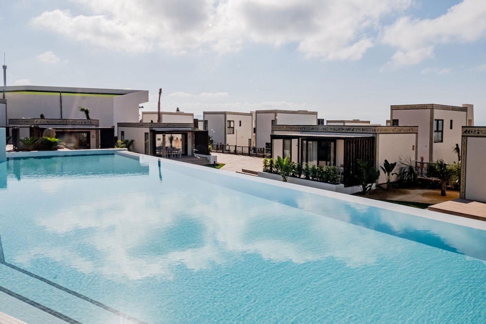 Four Points® by Sheraton Costa Blanca Villas — Swimming pool in Benidorm, Valencian Community