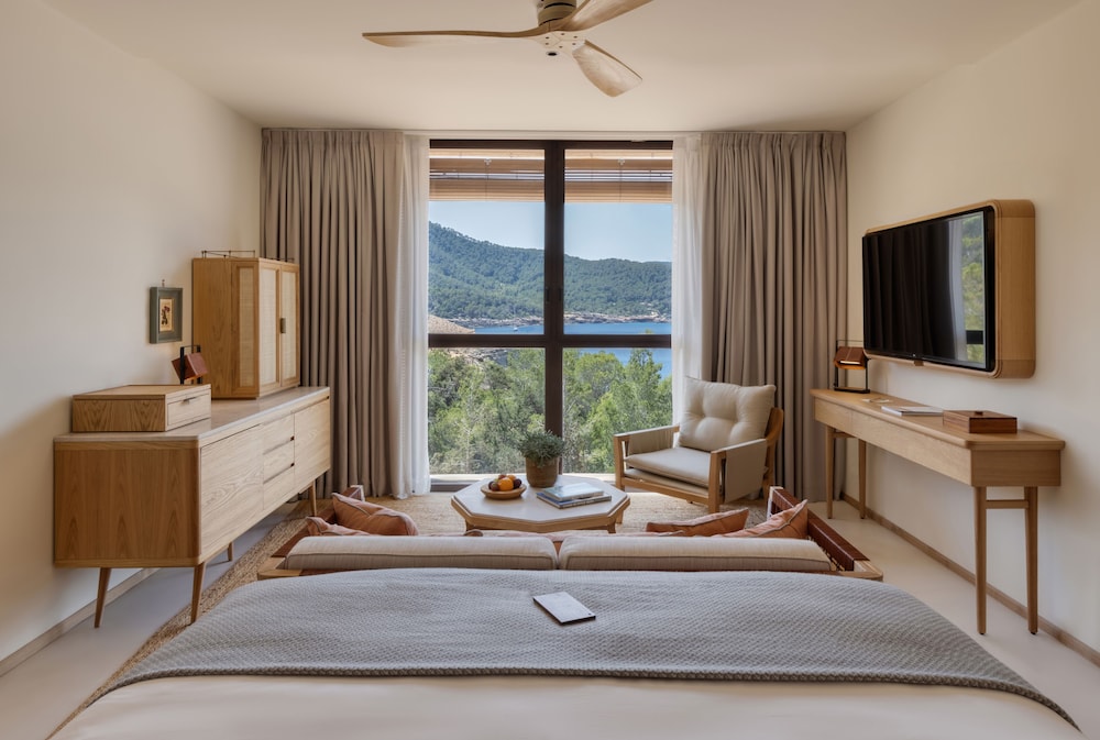 Six Senses Ibiza — Hotel rooms in Portinatx, Balearic Islands