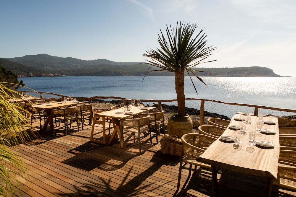 Six Senses Ibiza — Restaurant & bars in Portinatx, Balearic Islands