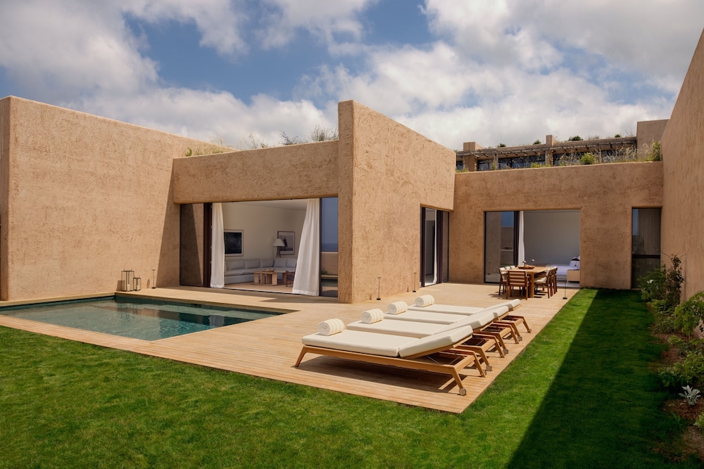 Six Senses Ibiza — Swimming pool in Portinatx, Balearic Islands