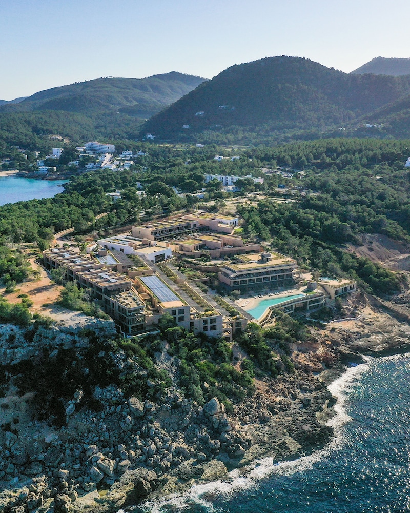 Six Senses Ibiza — Hotel building in Portinatx, Balearic Islands