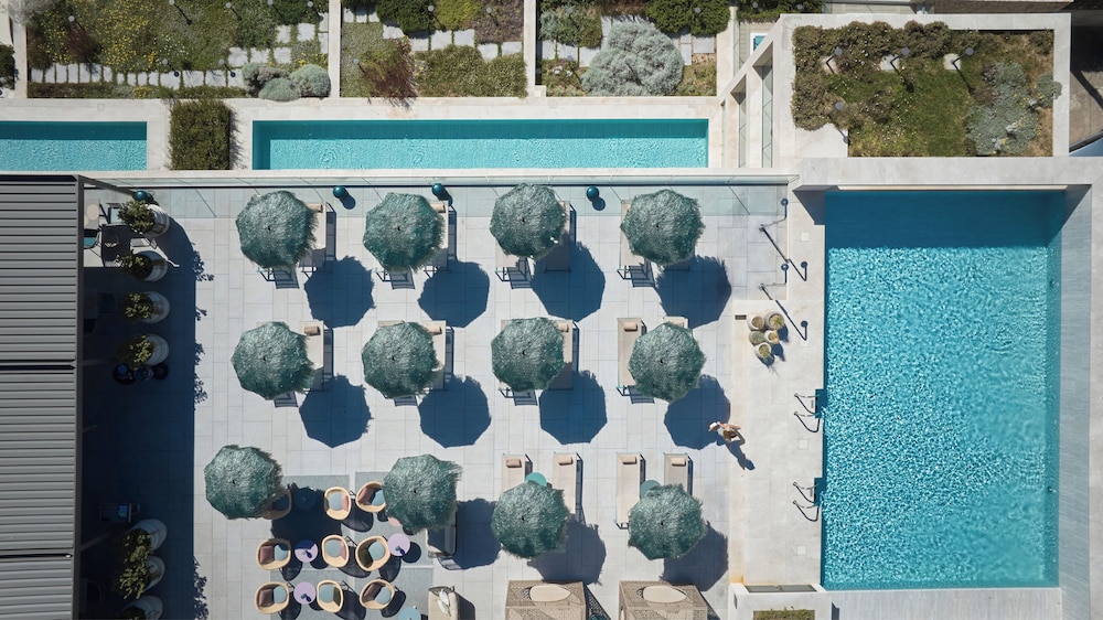Hotel El Vicenç  de la Mar - Adults Only (+12) — Swimming pool in Puerto Pollensa, Balearic Islands