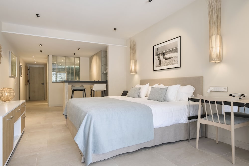 Hotel El Vicenç  de la Mar - Adults Only (+12) — Hotel rooms in Puerto Pollensa, Balearic Islands