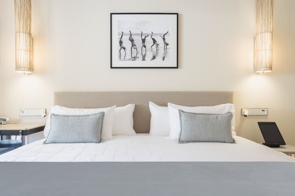 Hotel El Vicenç  de la Mar - Adults Only (+12) — Hotel rooms in Puerto Pollensa, Balearic Islands