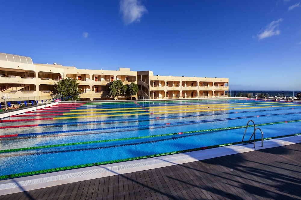 Barceló Lanzarote Royal Level — Swimming pool in Costa Teguise, Canary Islands