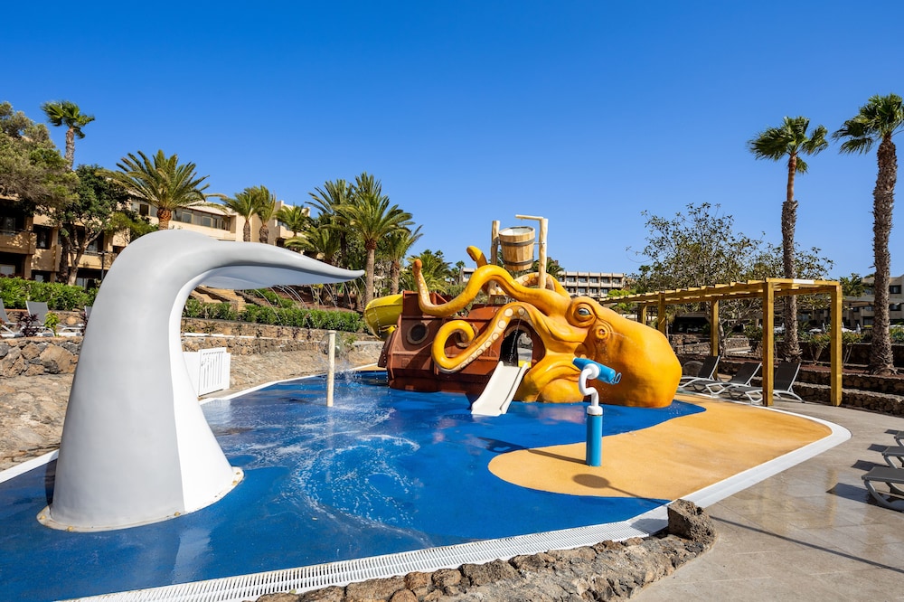 Barceló Lanzarote Royal Level — Attractions for children in Costa Teguise, Canary Islands