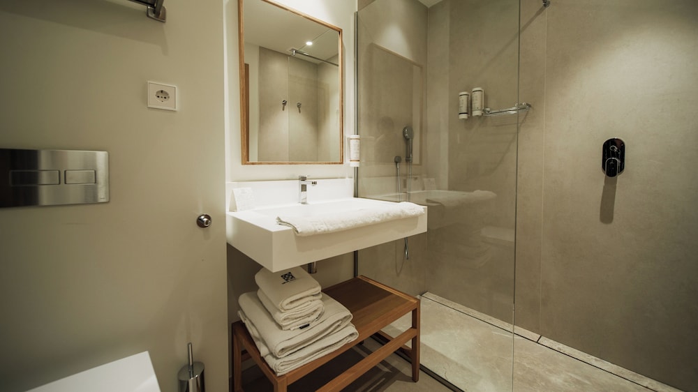 Hotel Estepona Plaza — Hotel rooms in Estepona, Andalusia