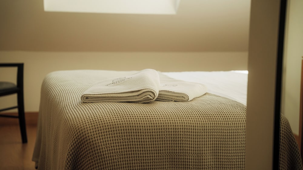 Hotel Estepona Plaza — Hotel rooms in Estepona, Andalusia