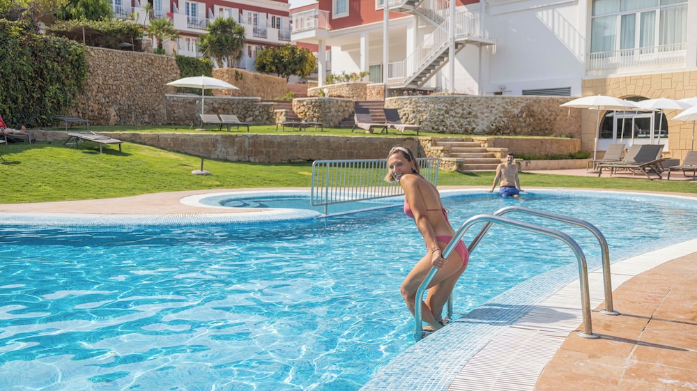 Senator Port Mahón — Swimming pool in Mahon, Balearic Islands