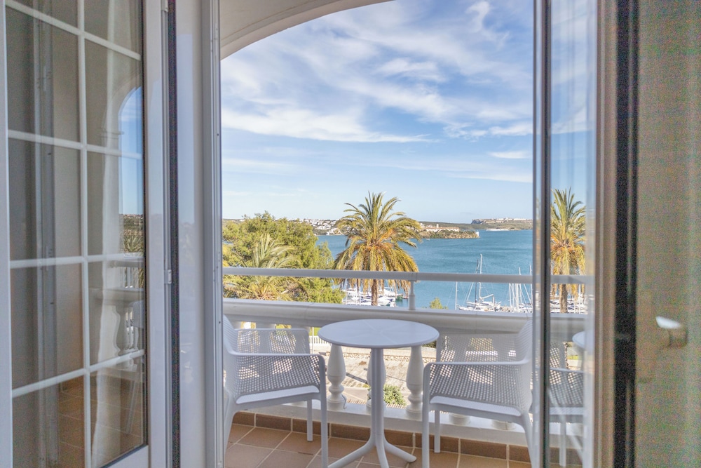 Senator Port Mahón — Hotel rooms in Mahon, Balearic Islands