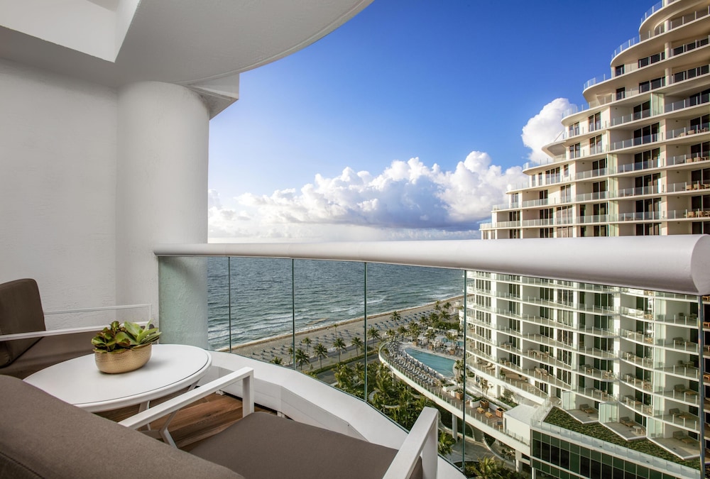 Conrad Fort Lauderdale Beach — Beach in Fort Lauderdale, Florida