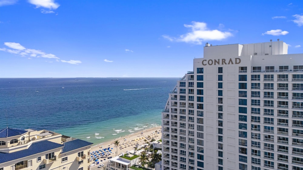 Conrad Fort Lauderdale Beach — Hotel building in Fort Lauderdale, Florida