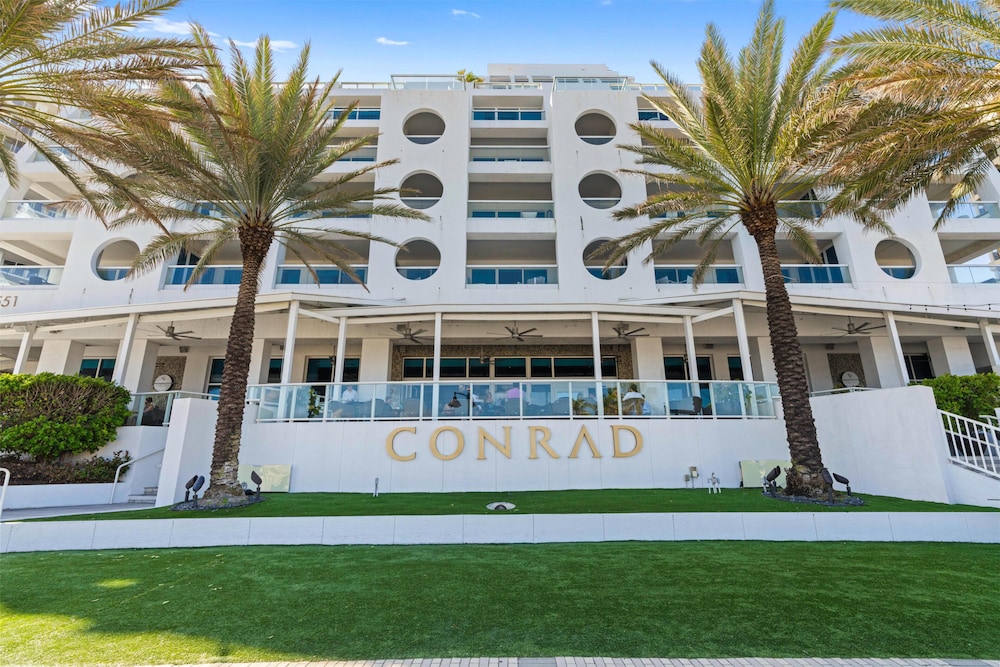 Conrad Fort Lauderdale Beach — Hotel building in Fort Lauderdale, Florida