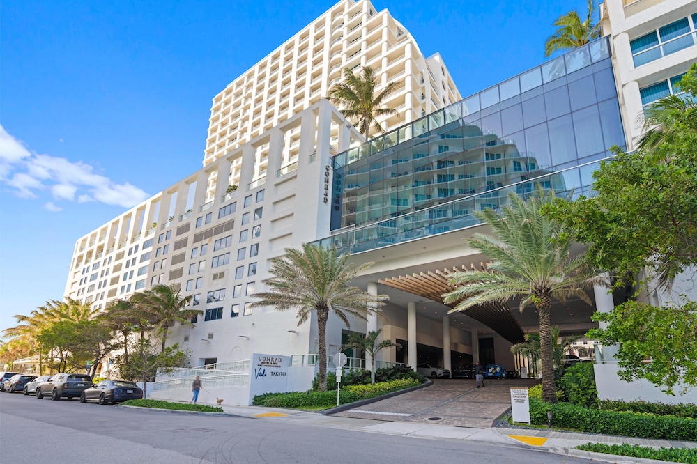 Conrad Fort Lauderdale Beach — Hotel building in Fort Lauderdale, Florida